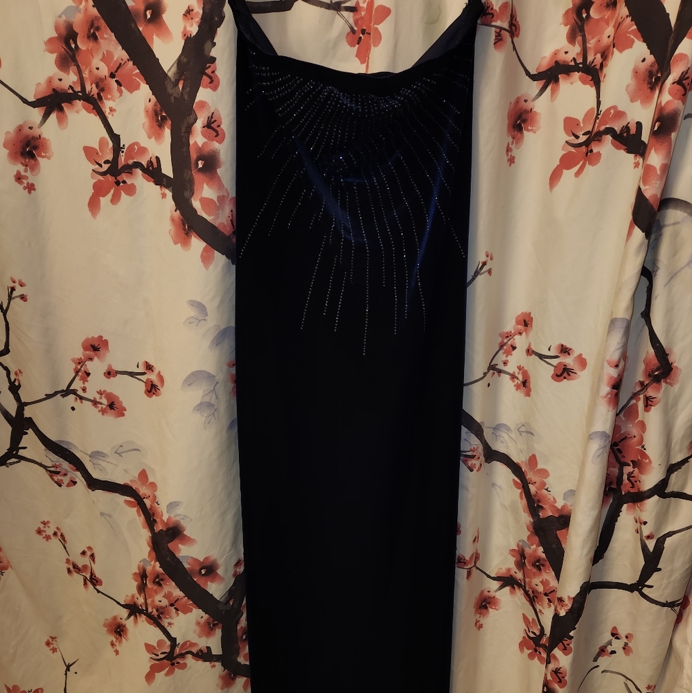 Dark blue velvet dress strapless